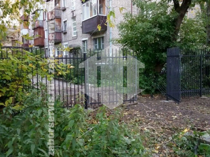 Сварной забор с распашными воротами 80 метров