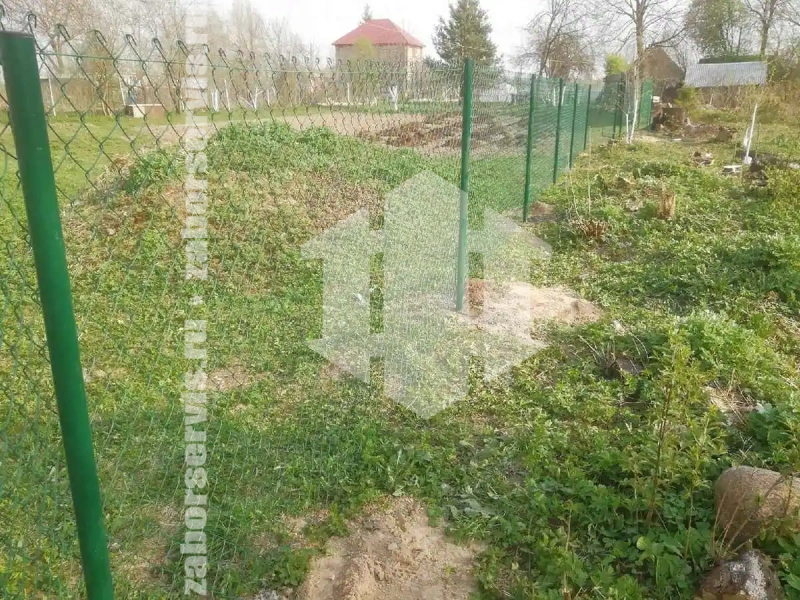 Забор из сетки рабицы с проволокой 99 метров